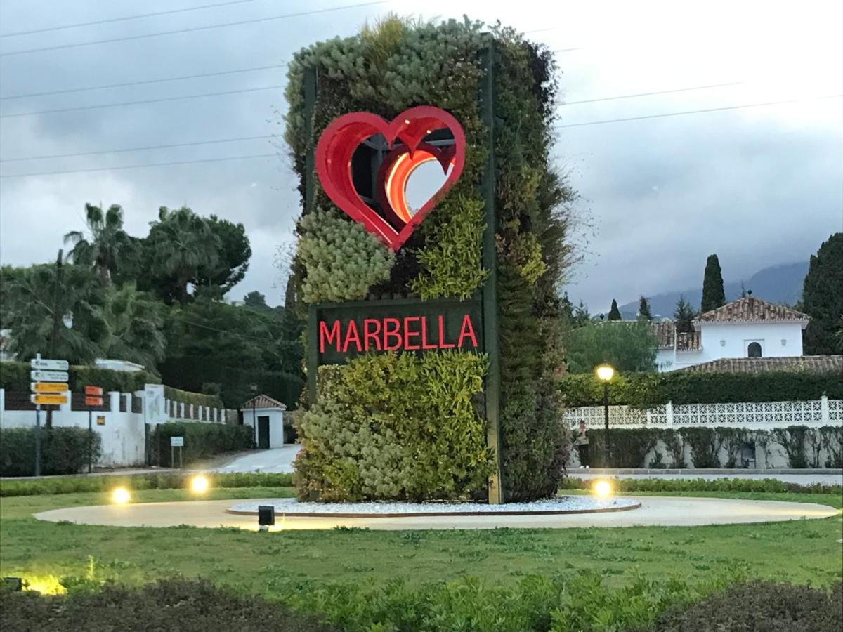 Suite Vitbanus Marbella Exterior foto